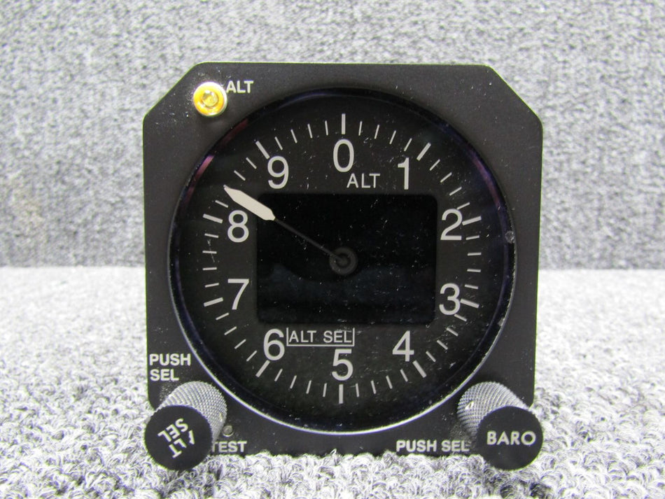 9D-80130-15 Innovative Solutions Air Data Display Unit with Mods (Minus Cover)