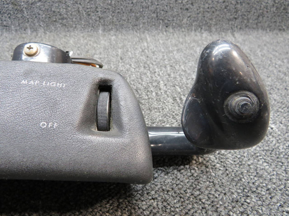 5261001-12/ 0861326-26 Cessna T310R Co-Pilot Control Wheel W/ PTT, Map Light