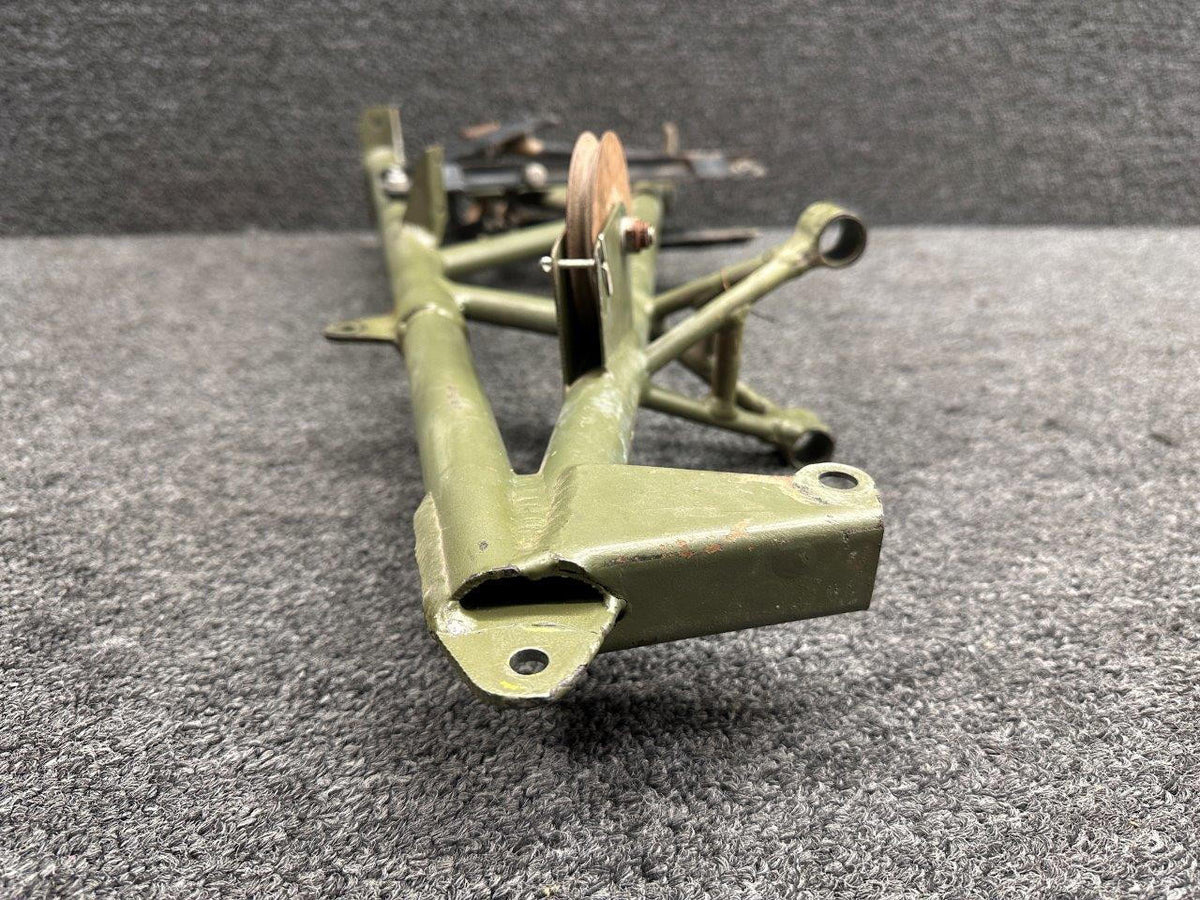 Piper Aircraft Parts 24590-000 Piper PA24-400 Wing Main Spar Center Support Assembly