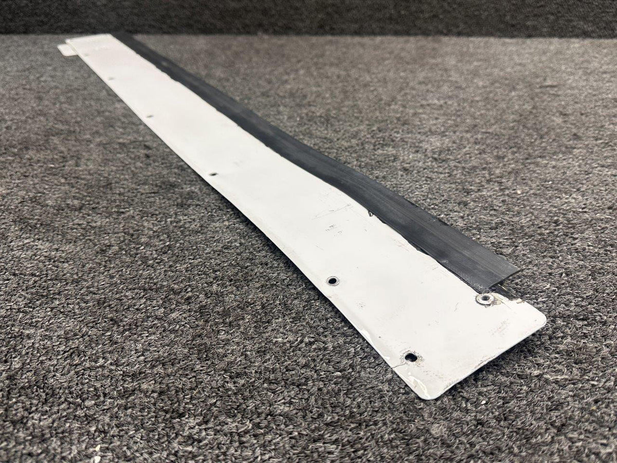 Piper Aircraft Parts 24783-000 Piper PA24-400 Wing Root Fairing Lower Front LH