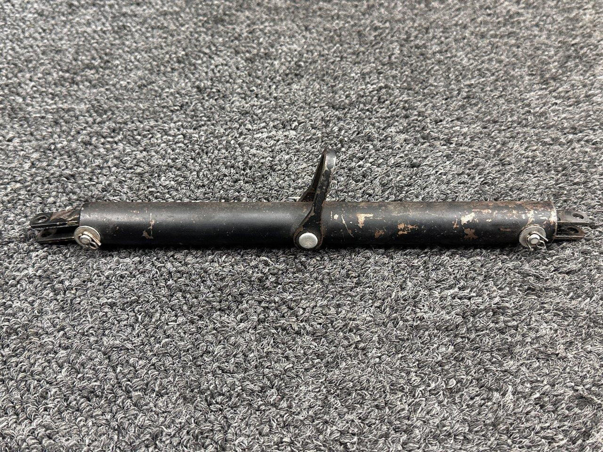 Piper Aircraft Parts 22366-000 Piper PA24-400 Balance Arm Assembly with Clevis