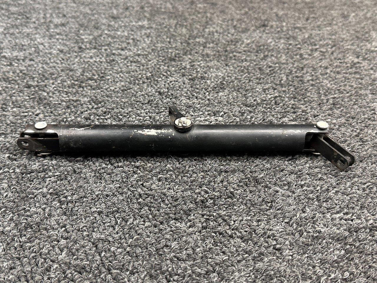 Piper Aircraft Parts 22366-000 Piper PA24-400 Balance Arm Assembly with Clevis