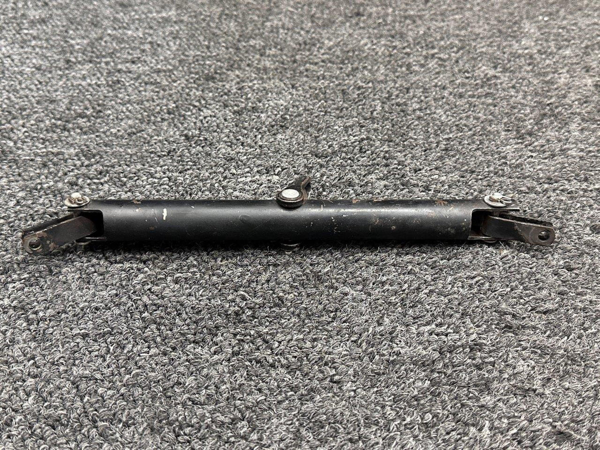 Piper Aircraft Parts 22366-000 Piper PA24-400 Balance Arm Assembly with Clevis