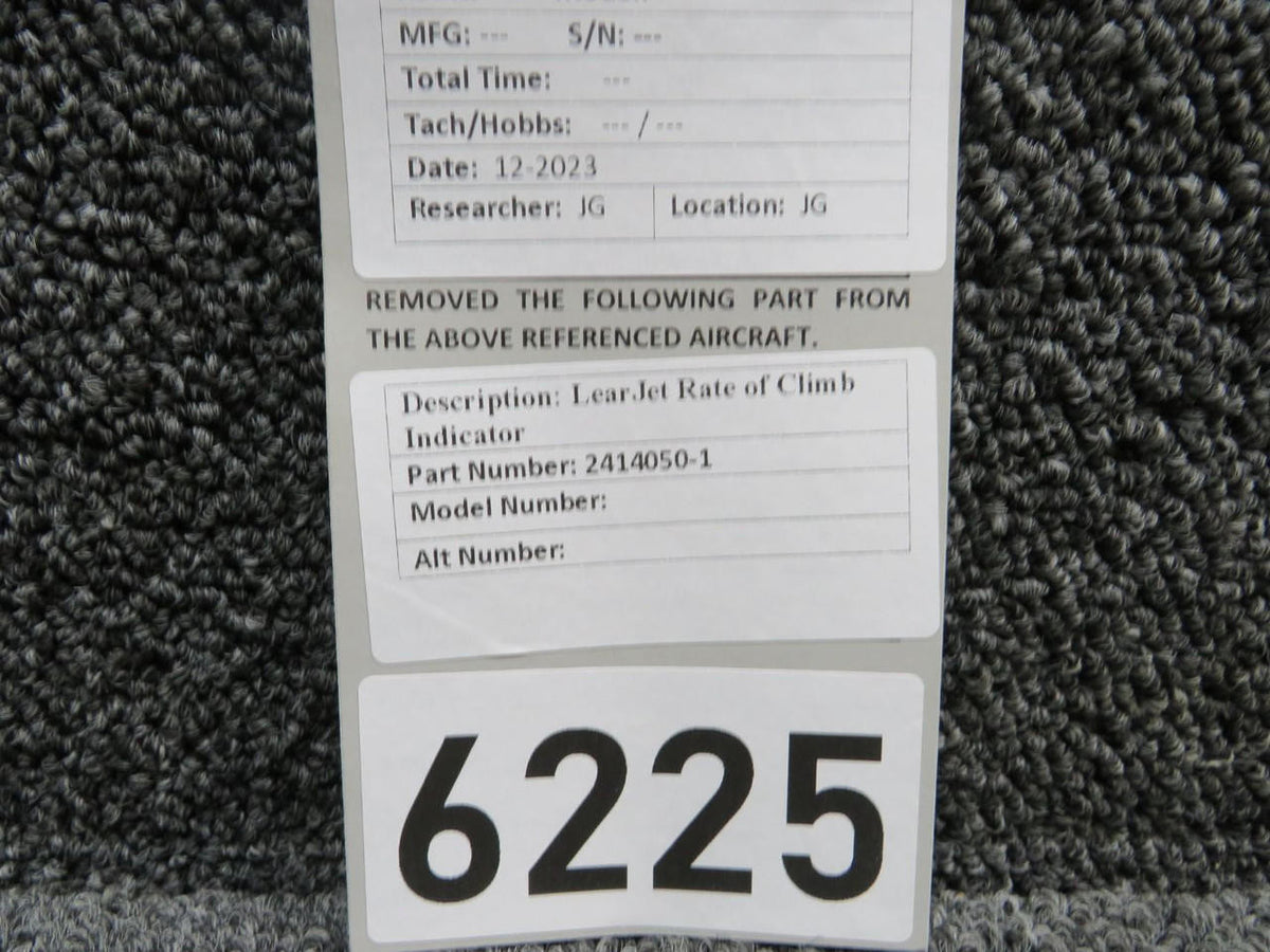 Learjet 2414050-1 LearJet Rate of Climb Indicator