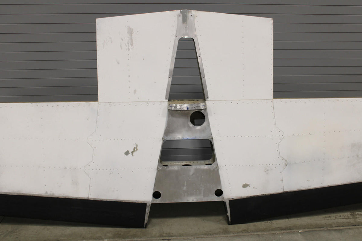 Cessna Aircraft Parts 5032000-17 (Use: 5032000-25) Cessna 401A Horizontal Stabilizer with De-Ice Boot