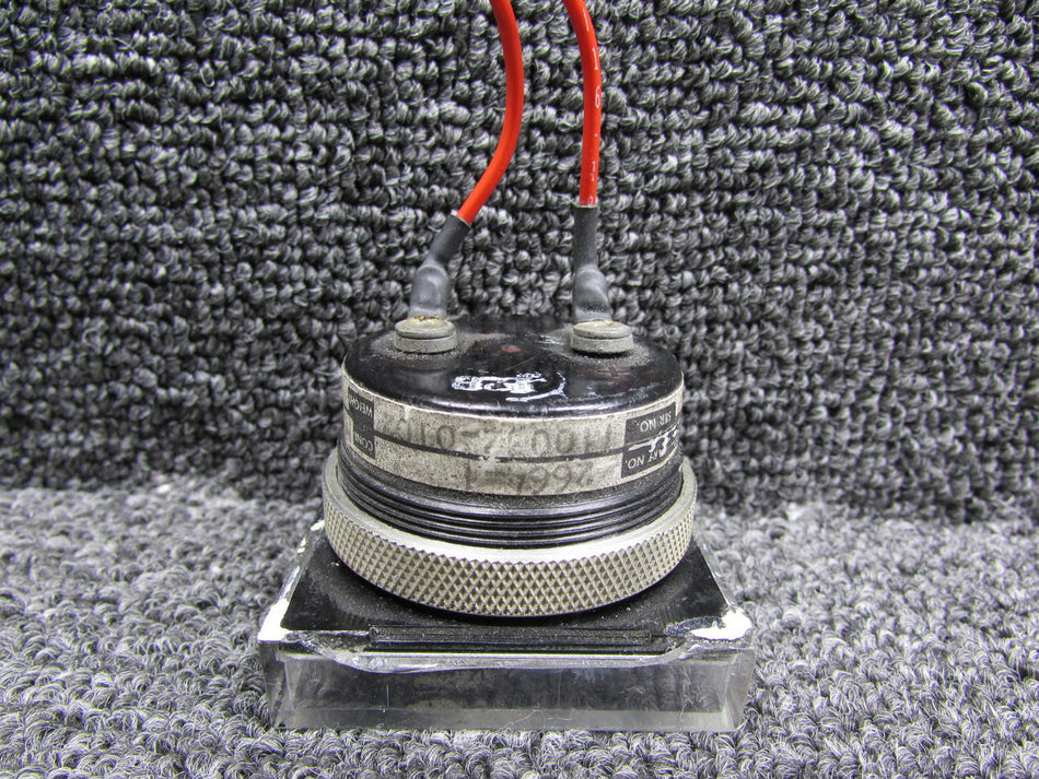 Swearingen 2664-1 Honeywell Ammeter-Voltmeter Indicator (Discolored Lens)