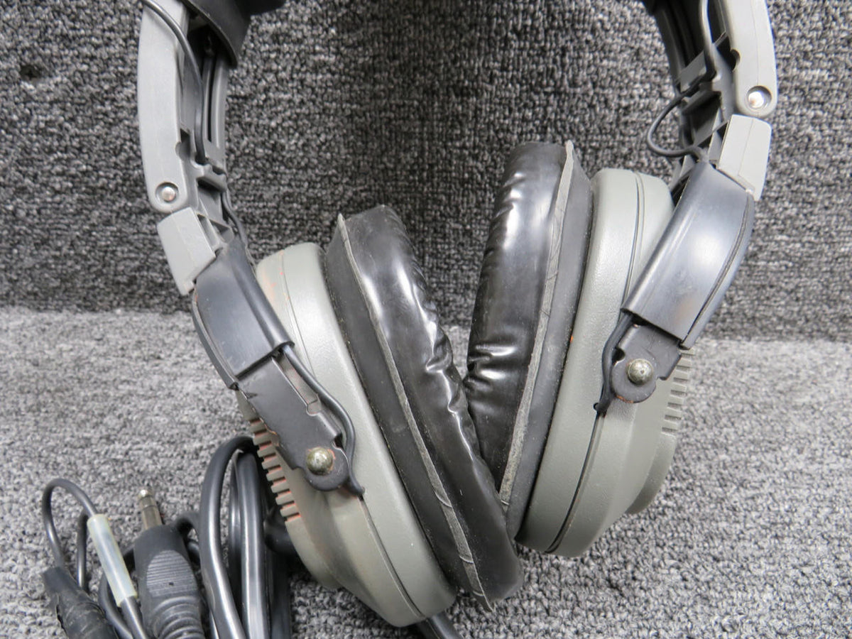 Telex AIR3100 Telex Headphones (Damaged Microphone Filter)