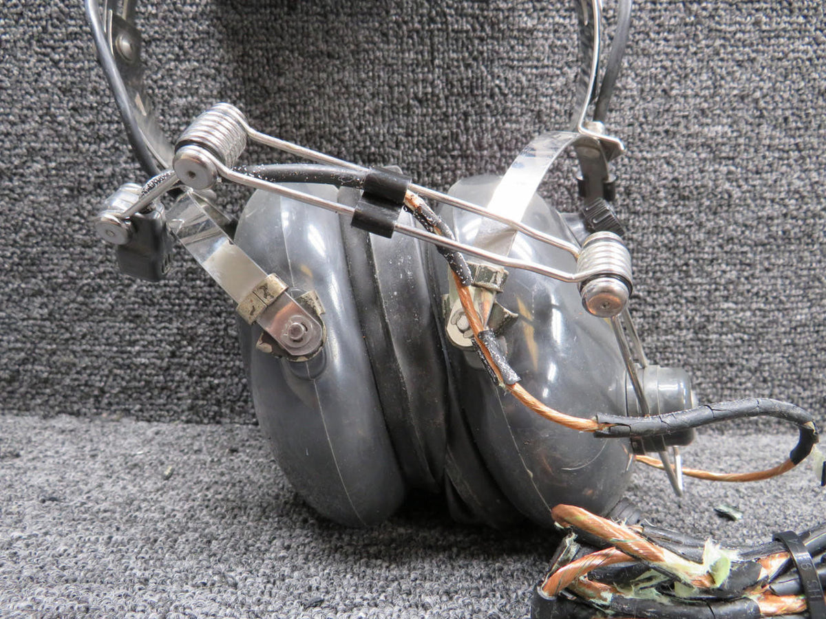 Avcomm AC-200 Avcomm Headphones (Damaged Rubber on Wire)