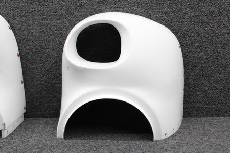 Cessna Aircraft Parts 0851202-7, 0851202-8 Cessna 401A Engine Nose Cap Assembly Inbd and Outbd Set