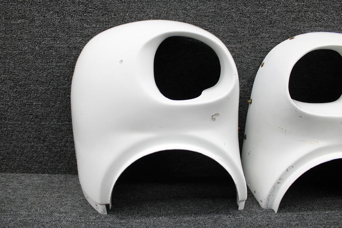Cessna Aircraft Parts 0851202-7, 0851202-8 Cessna 401A Engine Nose Cap Assy Inbd, Outbd Set (Cracked)