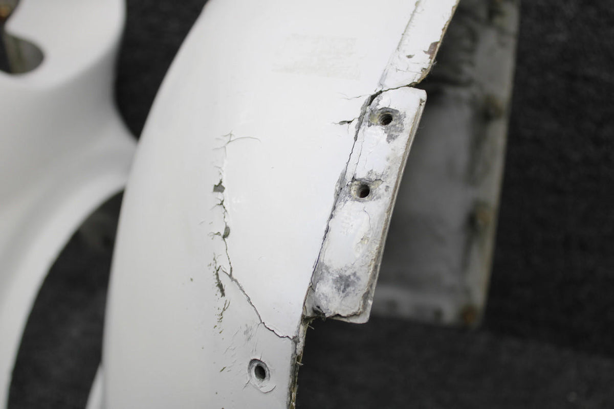Cessna Aircraft Parts 0851202-7, 0851202-8 Cessna 401A Engine Nose Cap Assy Inbd, Outbd Set (Cracked)