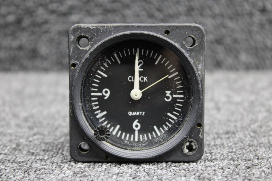 Mid-Continent / Quartz MD-88 Mid-Continent, Quartz Clock Indicator (Volts: 12-32)