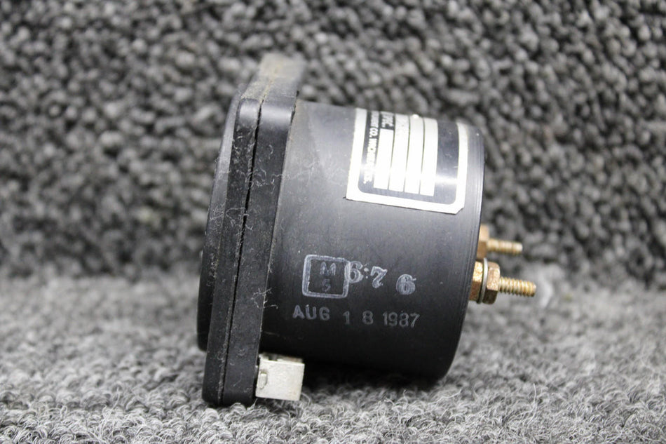 Mid-Continent / Quartz MD-88 Mid-Continent, Quartz Clock Indicator (Volts: 12-32)