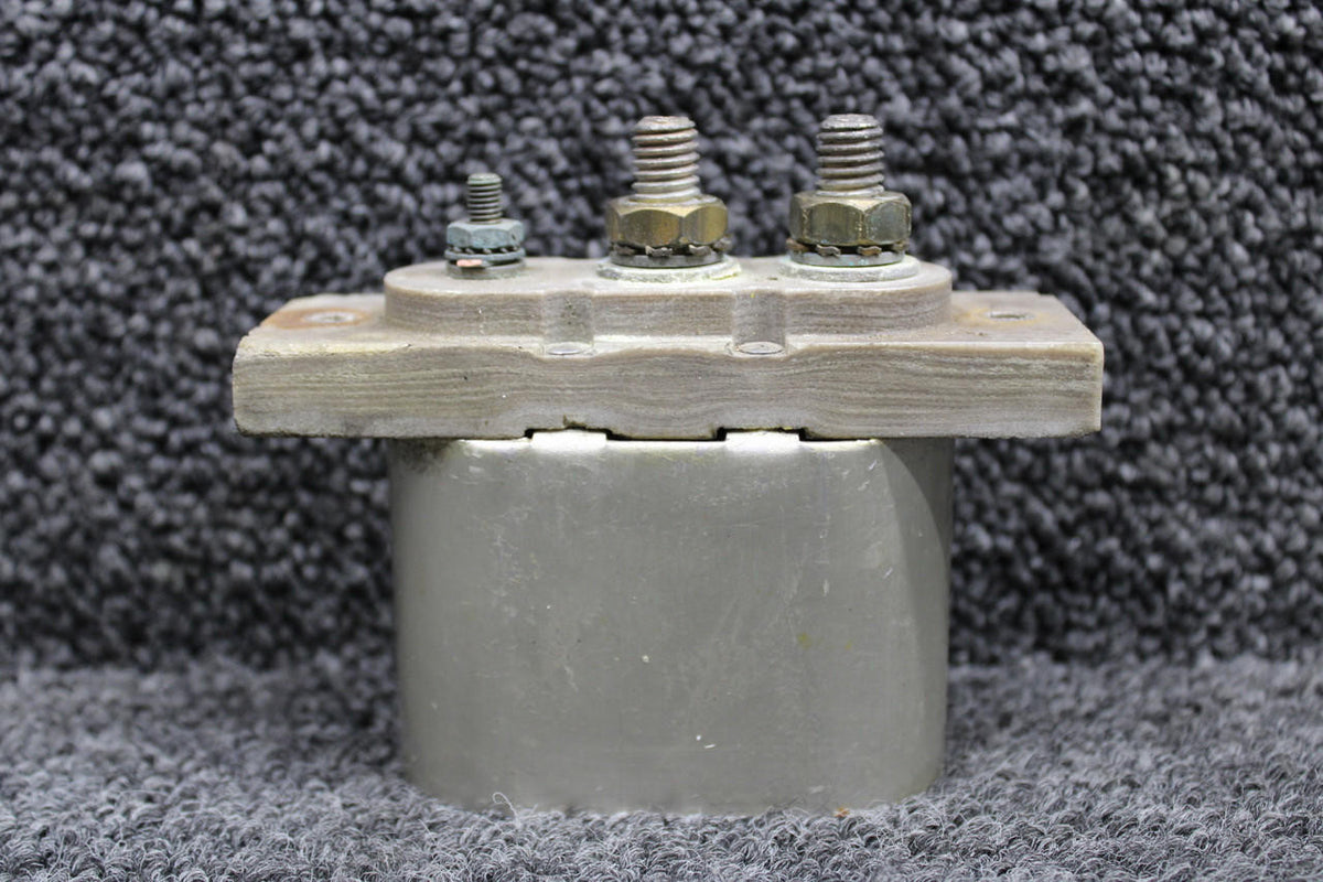 Cessna Aircraft Parts AN2552-3A (Use: MS3506-1) Cessna 401A External Power Receptacle