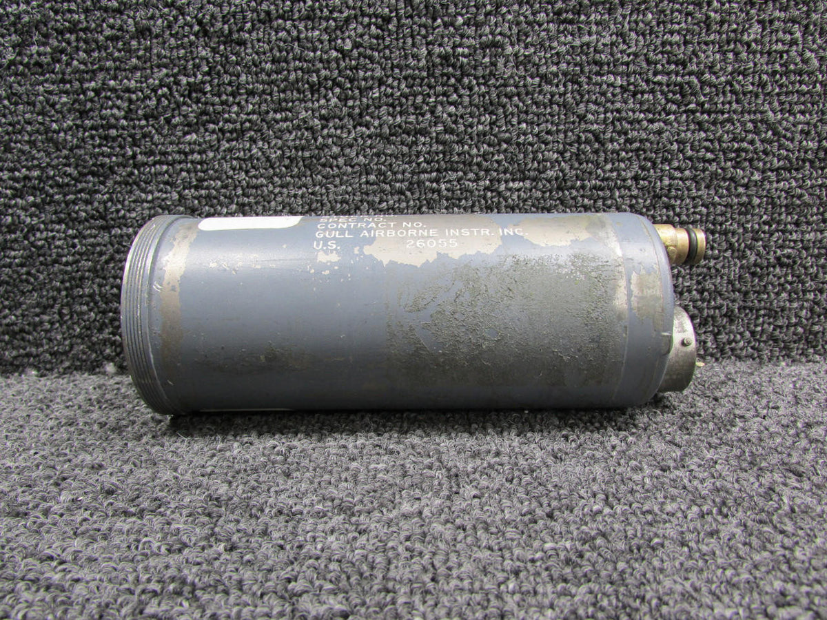 Gull Airborne 200-020-001 Gull Airborne Fuel Quantity Indicator 115VAC (Chipped Face)