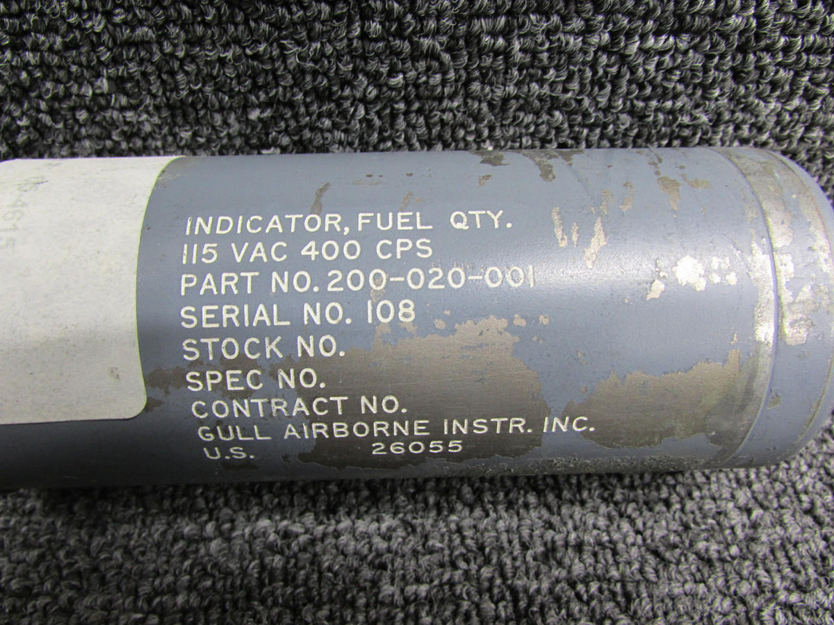 Gull Airborne 200-020-001 Gull Airborne Fuel Quantity Indicator 115VAC (Chipped Face)