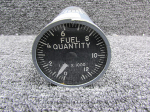 200-020-001 Gull Airborne Fuel Quantity Indicator 115VAC (Chipped Face)