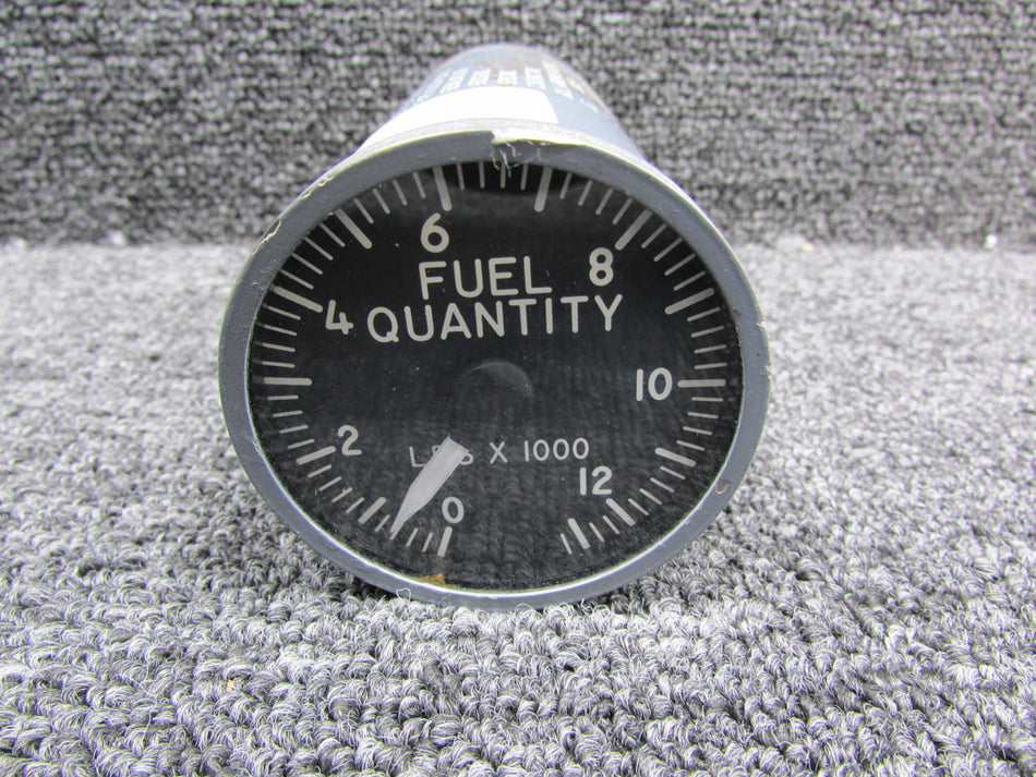 Gull Airborne 200-020-001 Gull Airborne Fuel Quantity Indicator 115VAC (Chipped Face)