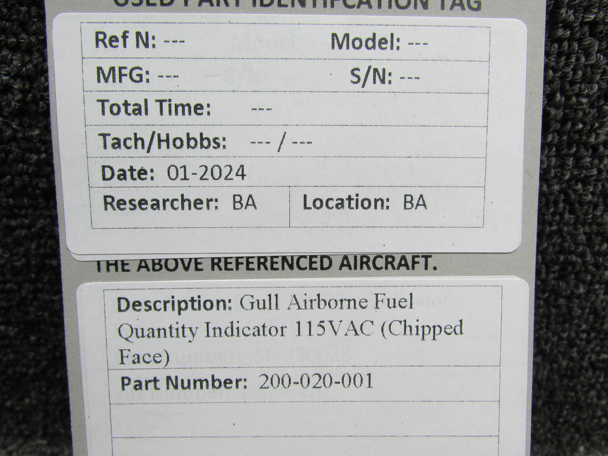 Gull Airborne 200-020-001 Gull Airborne Fuel Quantity Indicator 115VAC (Chipped Face)