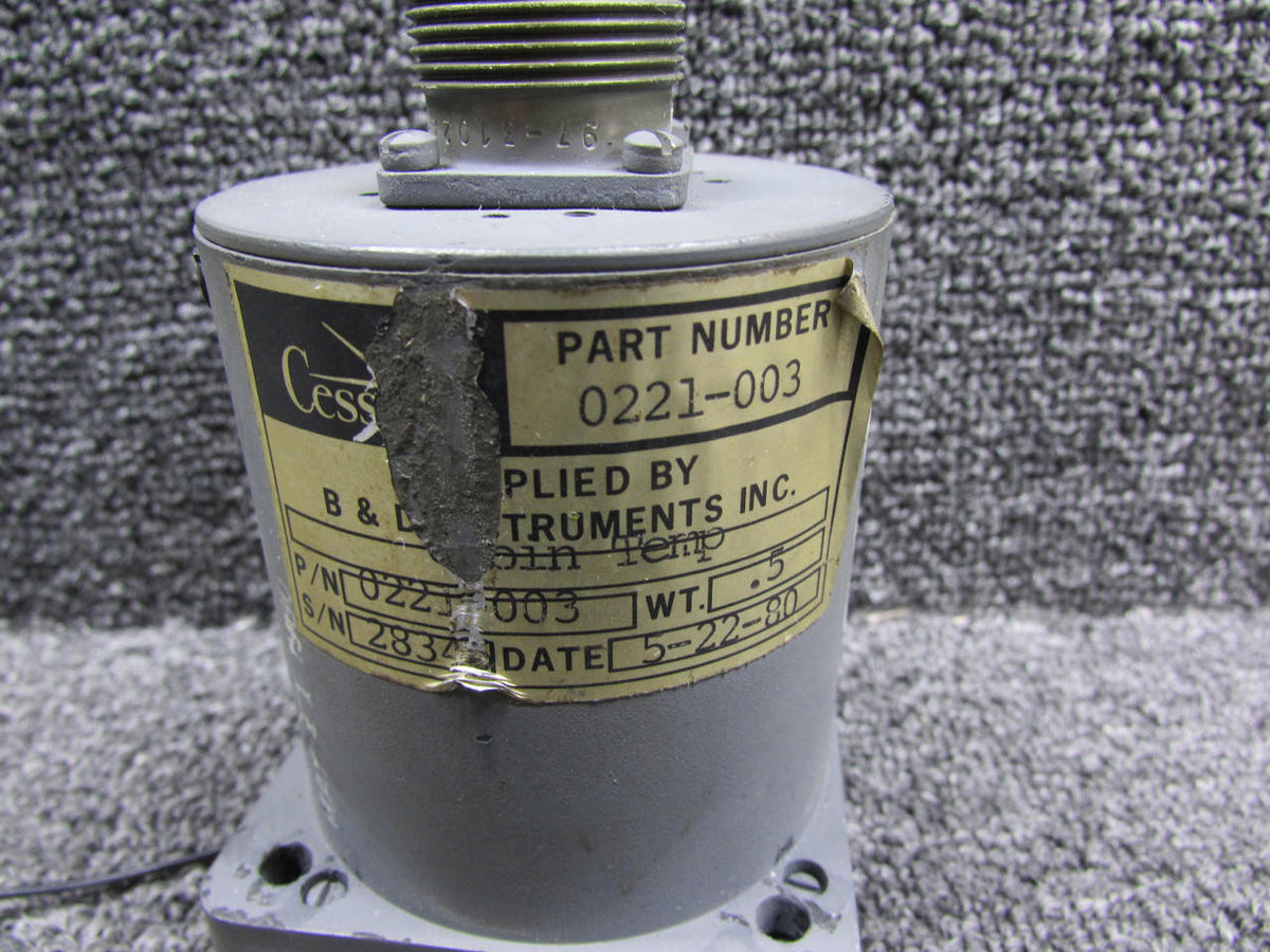 B and D Instruments 0221-003 B and D Instruments Cabin Temperature Indicator, Lighted
