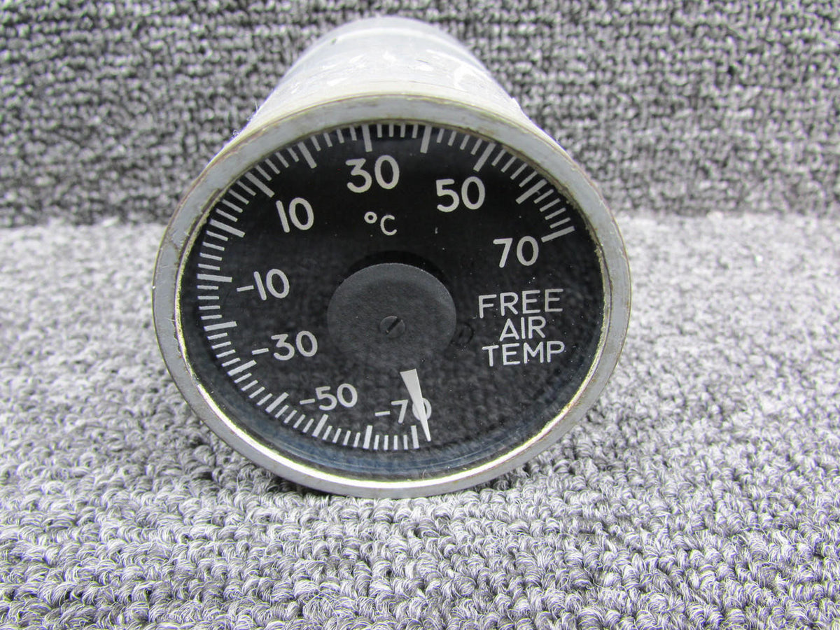 Weston 253686 Weston Free Air Temperature Indicator 27.5 VDC (Worn Face)