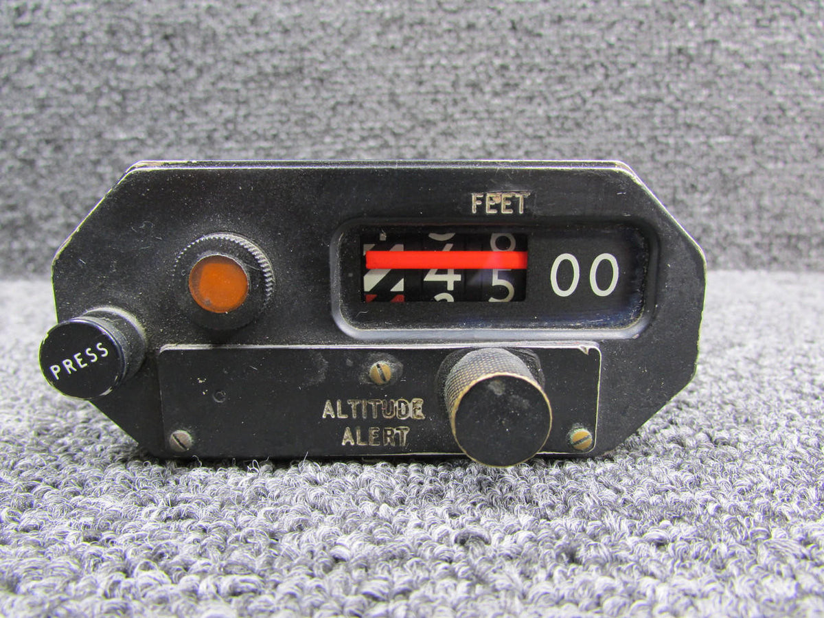 Smiths WL-512CUF-EA-1 Smiths Altitude Alerting Indicator (With Modifications)