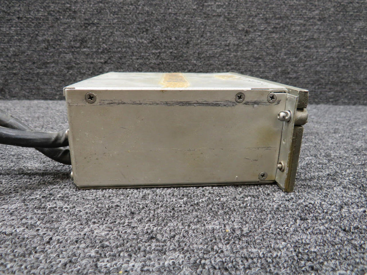 Smiths M-1035-K-6 Smith Audio System (28V) (Broken Button)