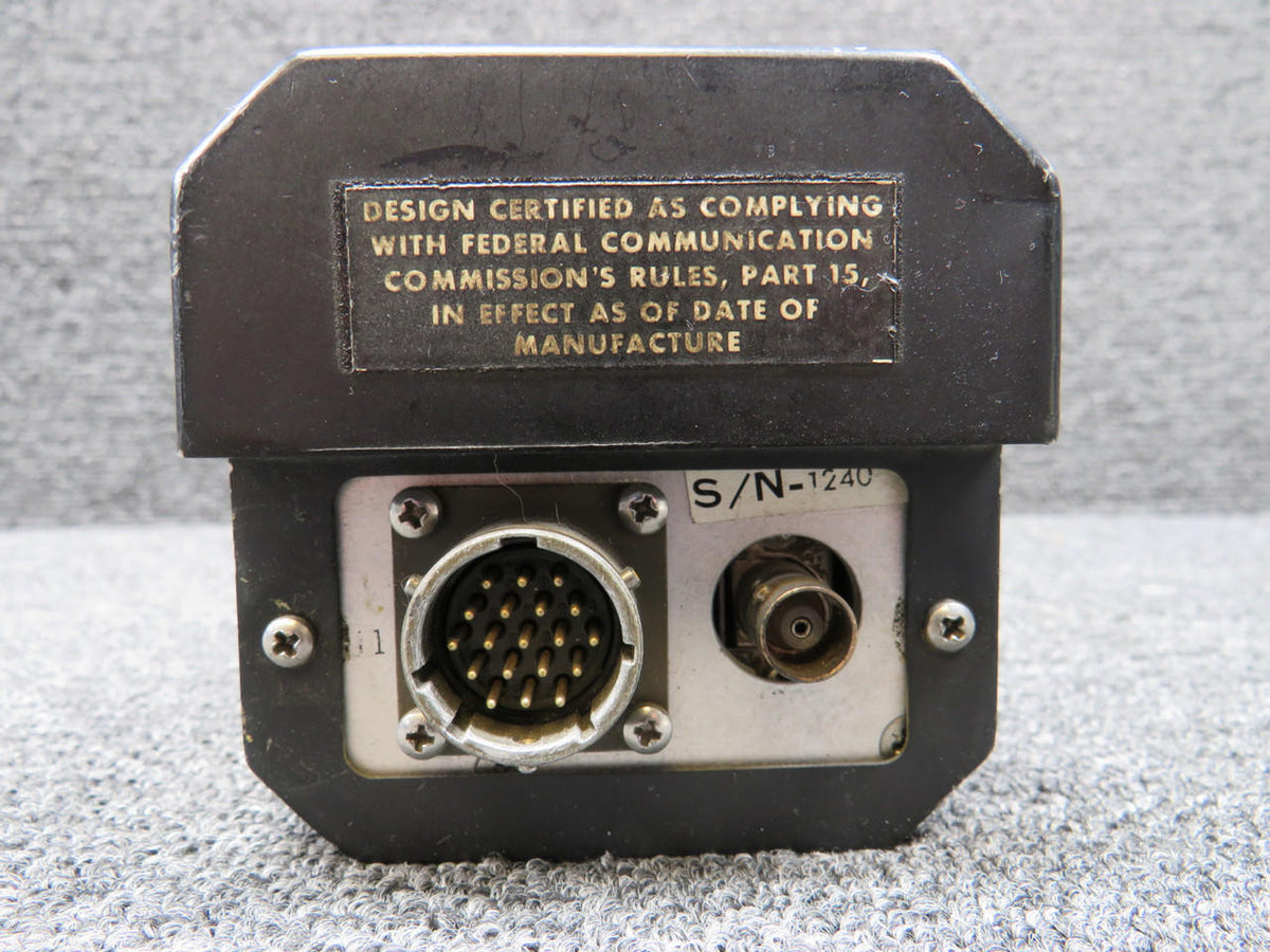 RCA MI-585074-7 RCA AVC-110A VHF Comm Transceiver with Modifications