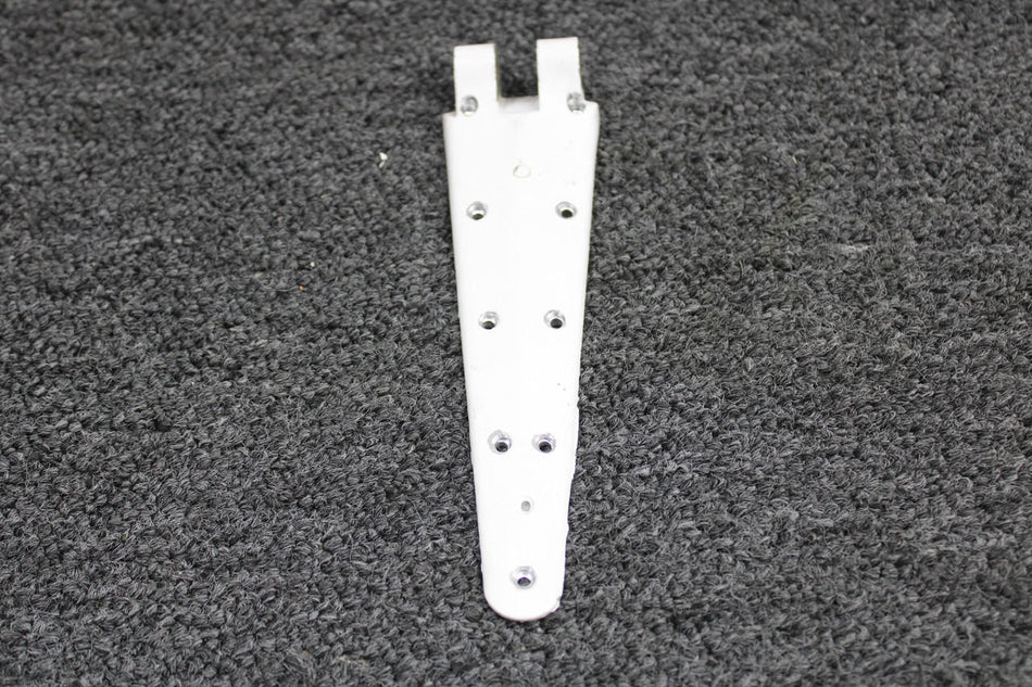 Cessna Aircraft Parts 5011285-1 (Use: 5011285-5) Cessna 401A Cargo Door Hinge Half Lower Aft