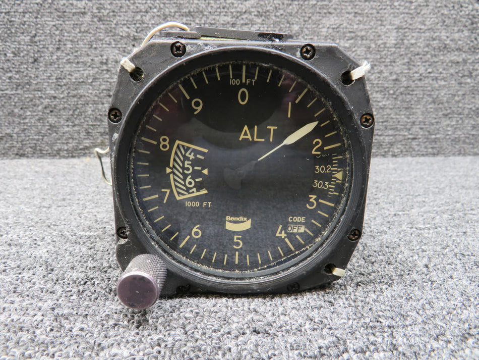 Bendix 99251-3252013-0101 Bendix Encoding Altimeter (28V)