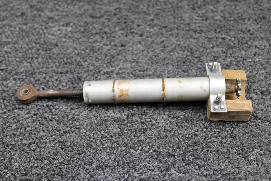 Cessna Aircraft Parts 1260074-4 Cessna 401A Elevator Trim Tab Actuator Assembly