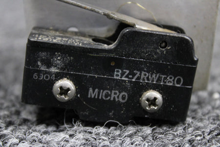 Cessna Aircraft Parts 5115252-5, BZ-7RWT80 Cessna 401A Flap Limit Switch with Bracket