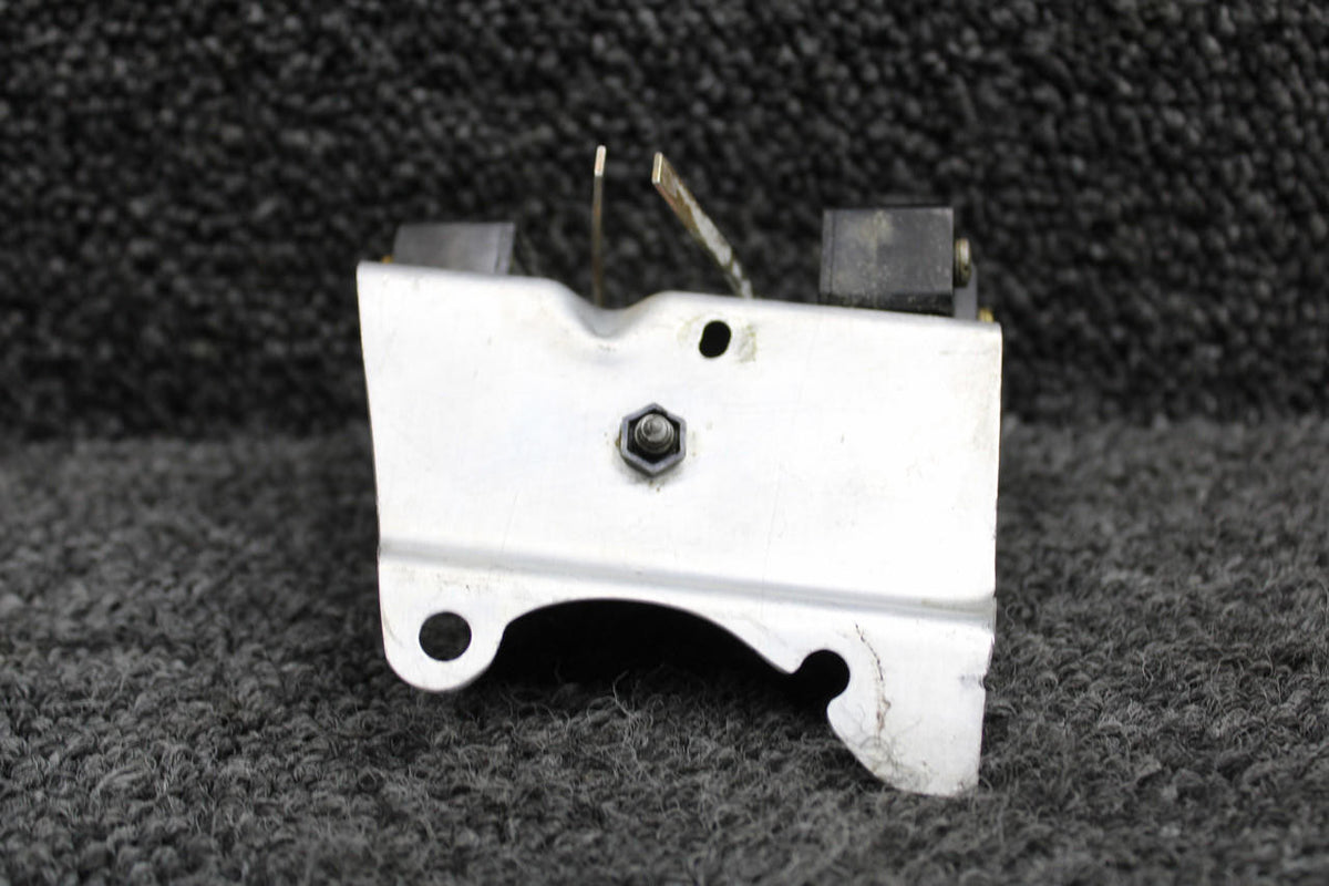 Cessna Aircraft Parts 5115252-5, BZ-7RWT80 Cessna 401A Flap Limit Switch with Bracket