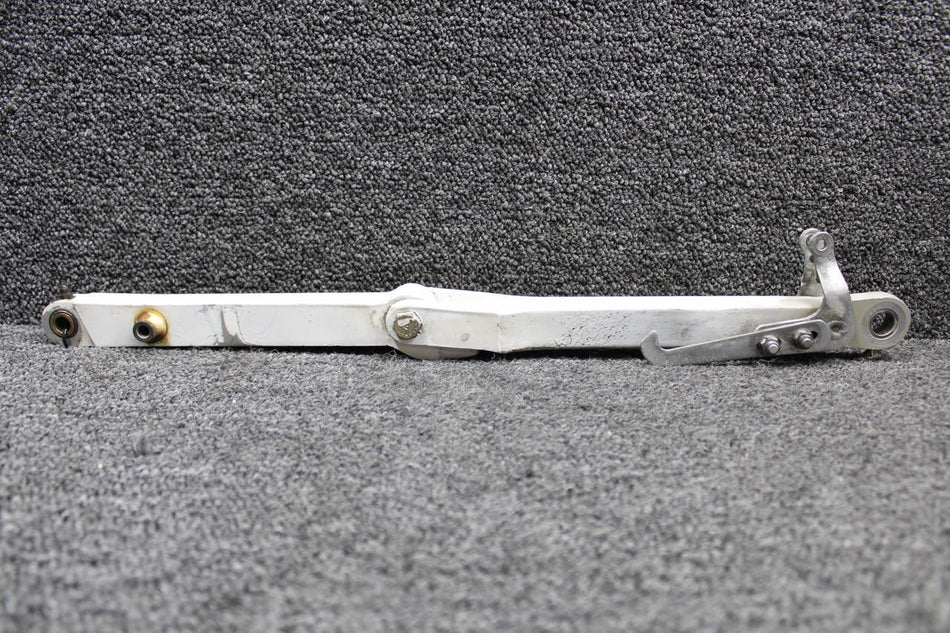 Cessna Aircraft Parts 5041000-47 (Use: 5141001-33) Cessna 401A Main Gear Side Brace LH with Hooks