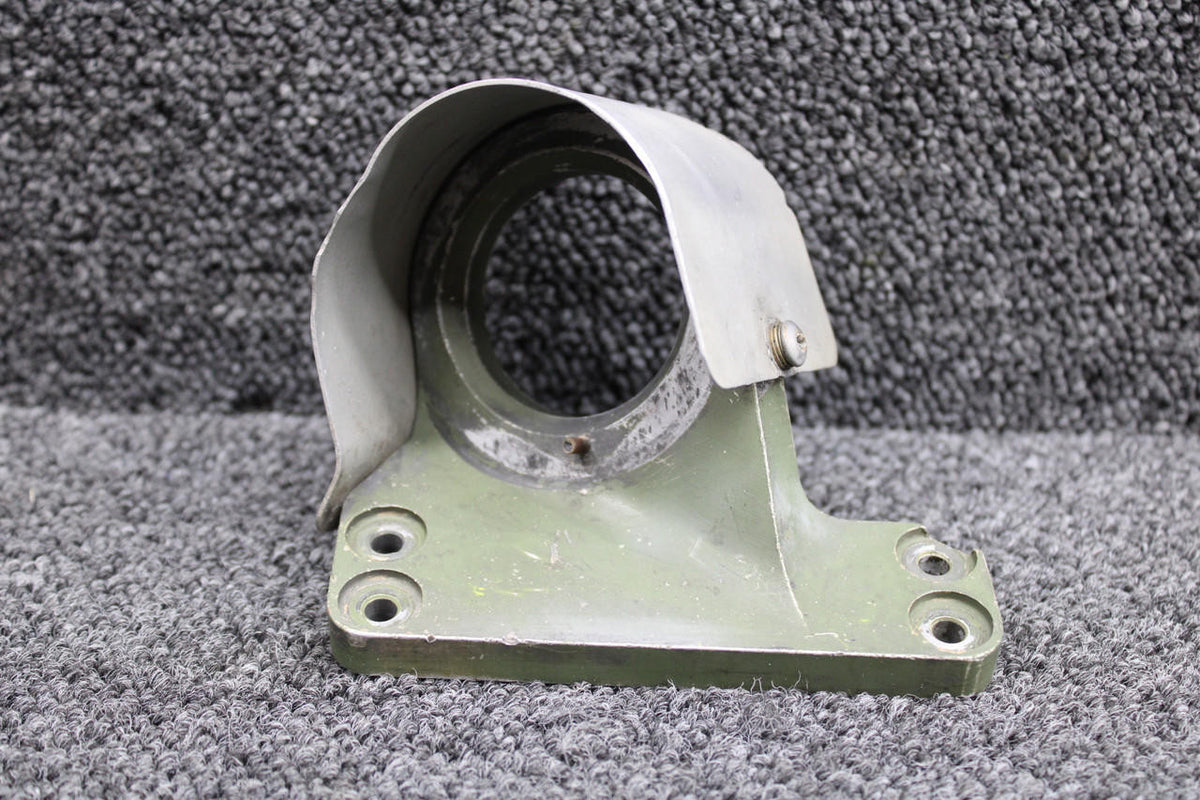 Continental 0851118-3, 0850706-1 Continental TSIO-520-E Engine Mount Forward LH with Shield