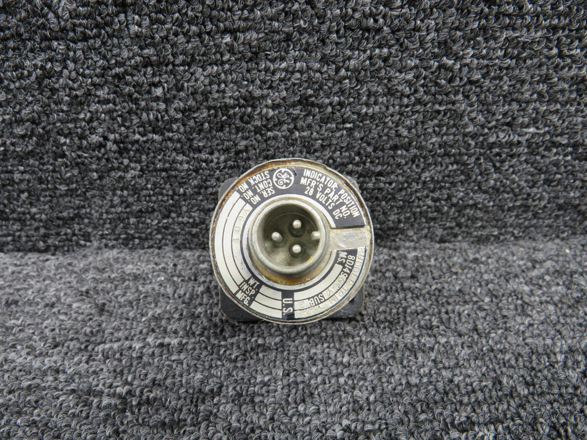 General Electric 8DJ49GCY-2 General Electric Rudder Trim Tab Indicator 28V (Worn Face Paint)