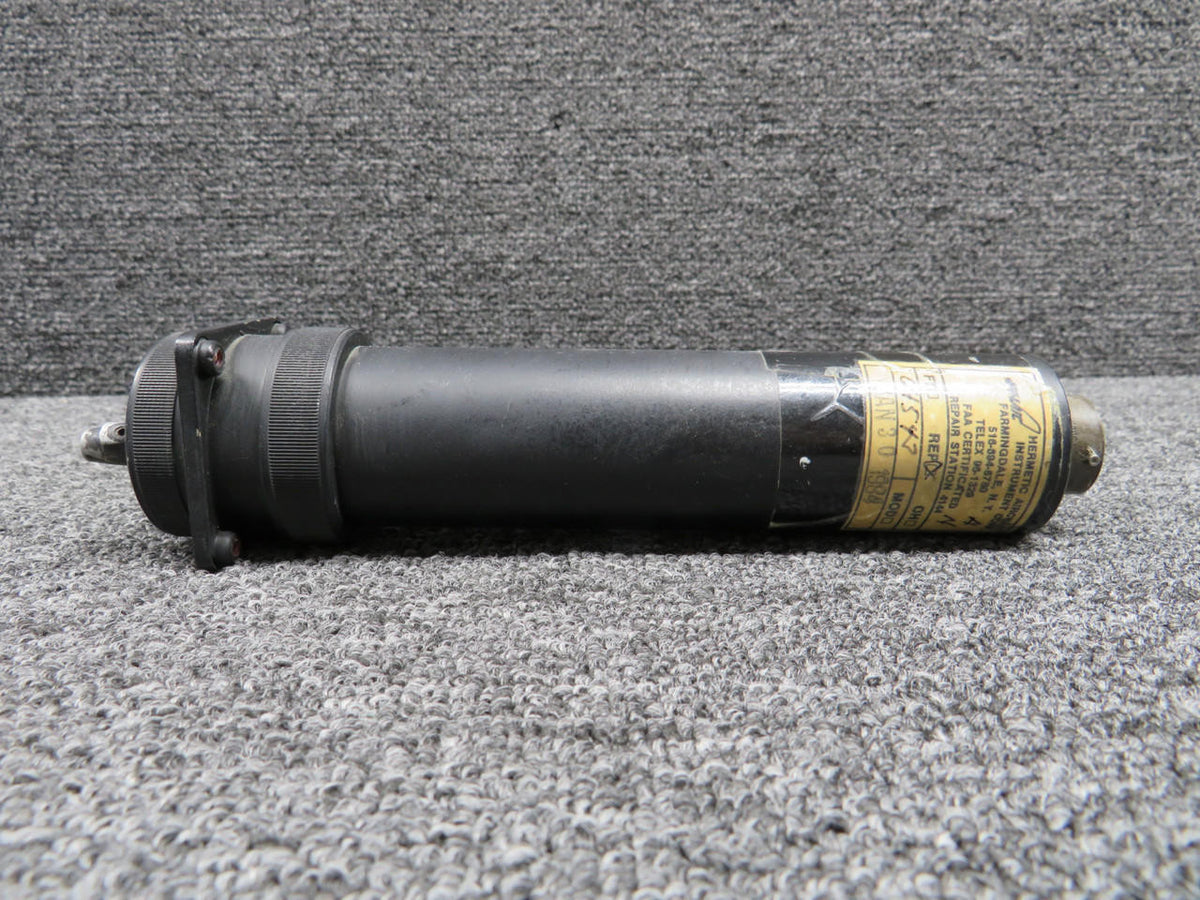 Pacific Southwest 970-2-50-33-1 Pacific Southwest Instruments Landing Gear Indicator (Worn Face)