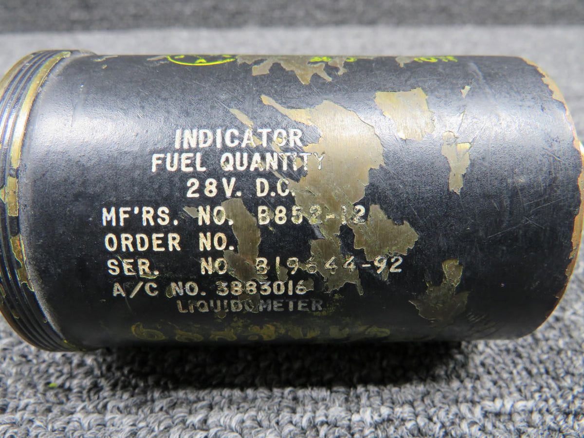 Liquidometer B852-12 (Alt: 3883016) Liquidometer Fuel Quantity Indicator (28V) (Worn Paint)