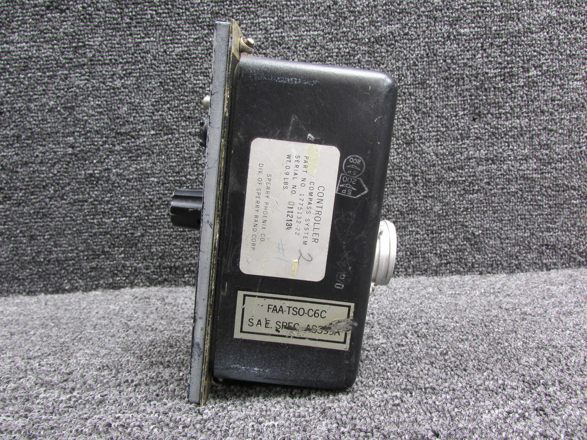 Sperry 1775132-22 Sperry Compass System Controller (Worn and Painted Face)