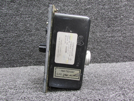 Sperry 1775132-22 Sperry Compass System Controller (Worn and Painted Face)