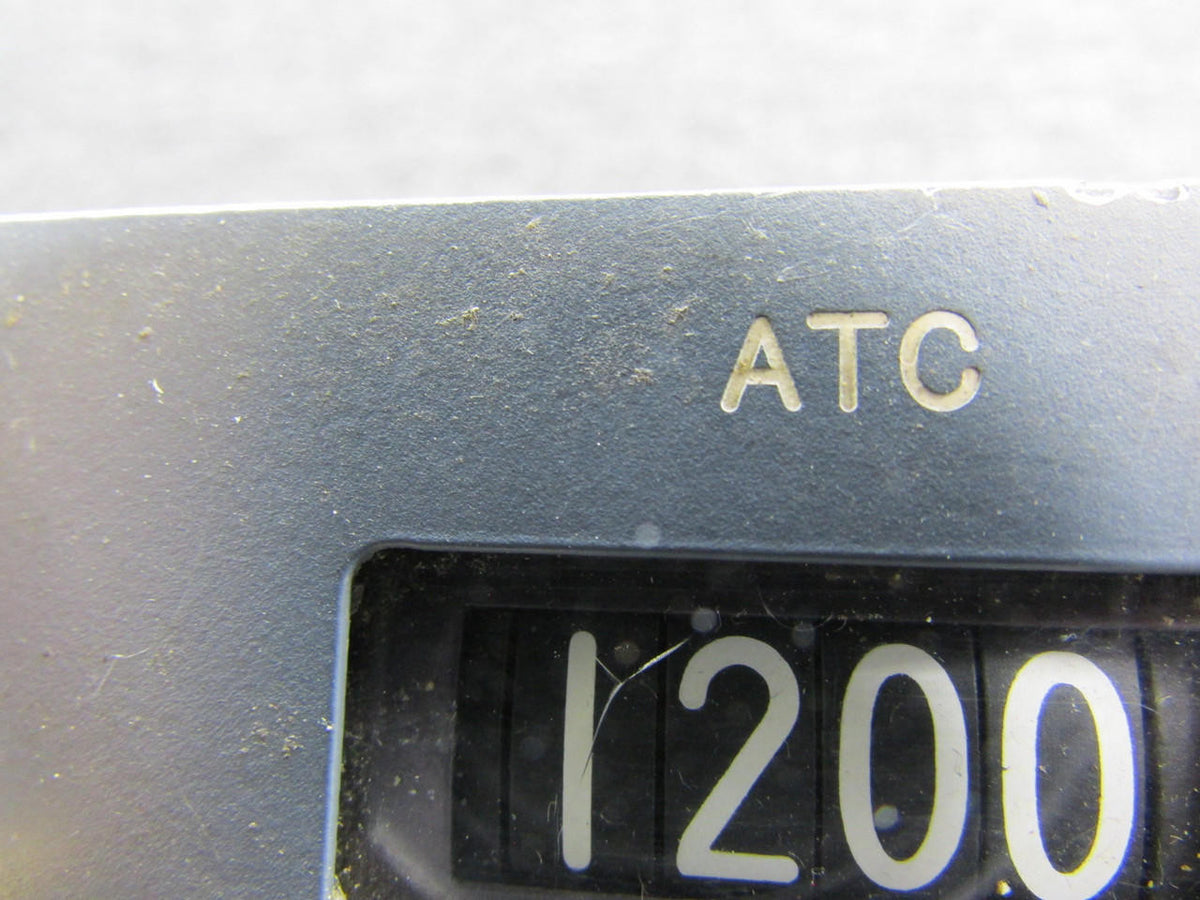 Gables G-4875 Gables ADF and ATC Indicator (Grey Face) (Cracked Screen)