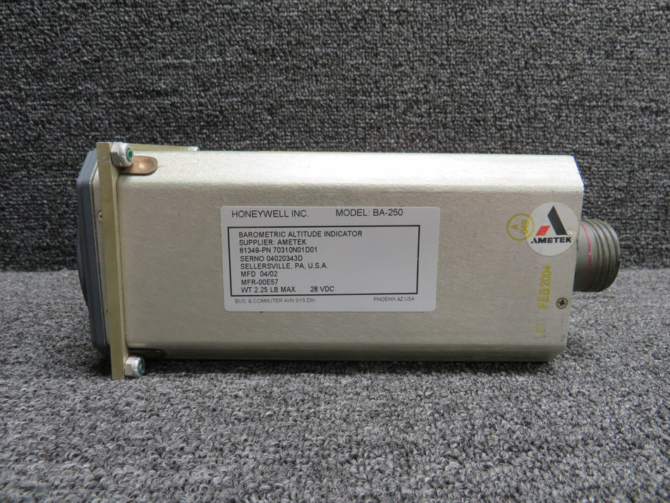 70310N01D01 Honeywell BA-250 Barometric Altitude Indicator with Mount (28V)