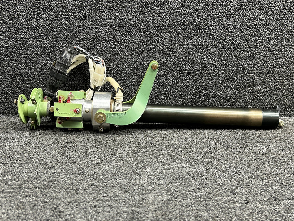 85223-009, 690-018 Piper PA46-350P Co-Pilot Control Column with Bearing, Links