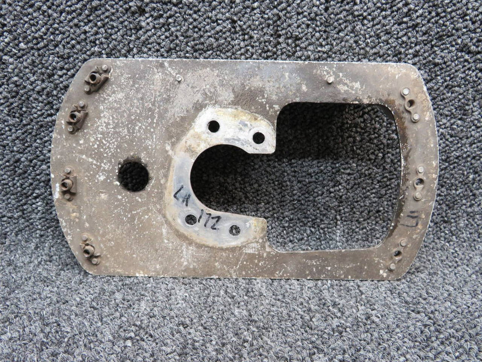 0541138-1 Cessna 172 Mounting Plate Assembly LH (M17)