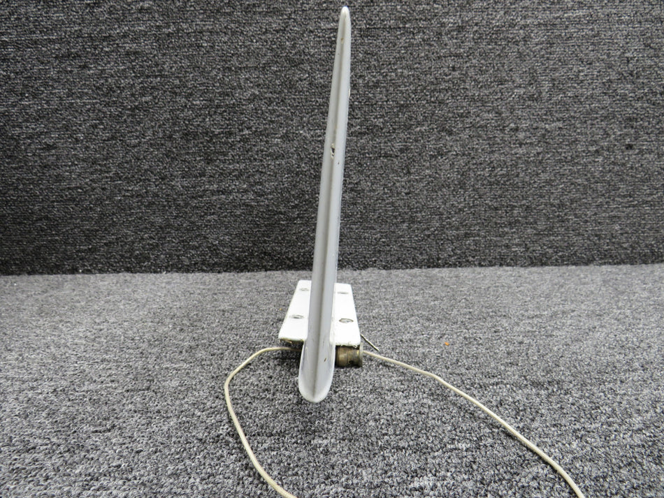 35-5012 Beechcraft Tail Mount Antenna