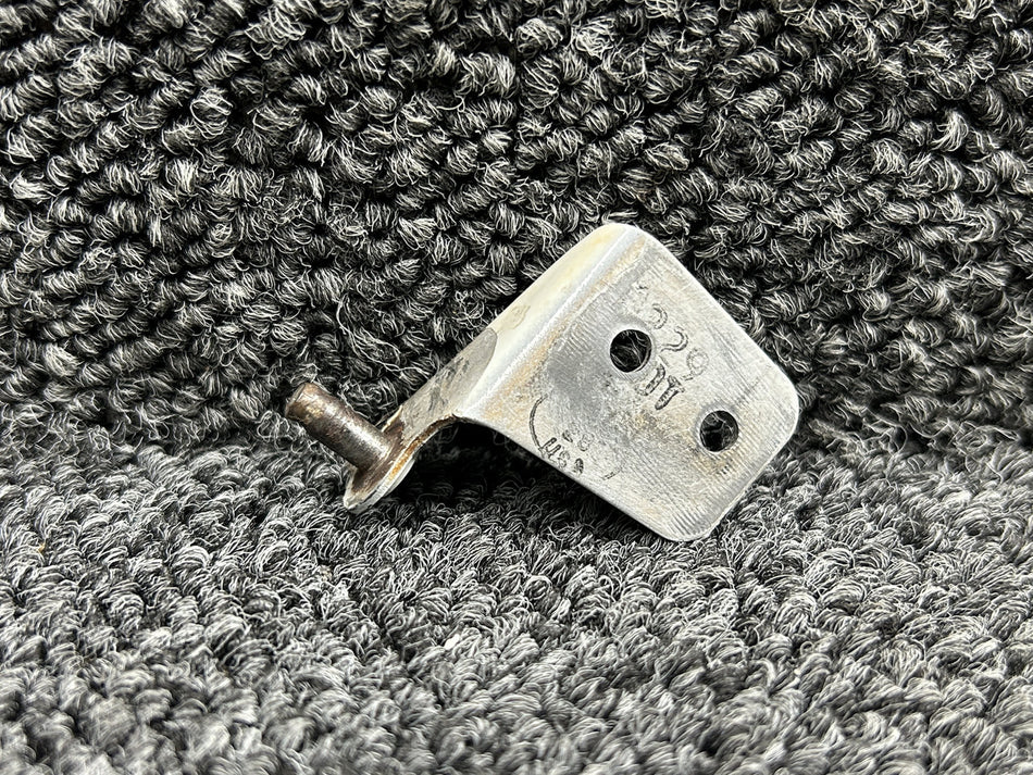 A227-1 Robinson R22 Beta Upper Cabin Door Hinge LH
