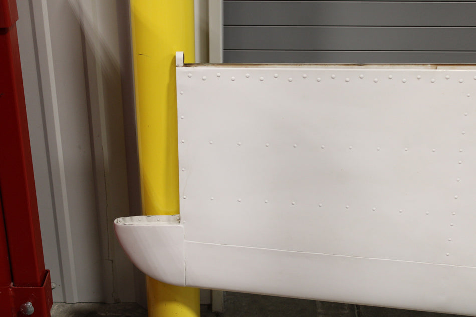 0893002-4 (Use: 0832000-311) Cessna 310K Horizontal Stabilizer Assembly
