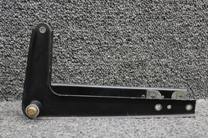 0861171-2 Cessna 310K Bob Weight Bellcrank