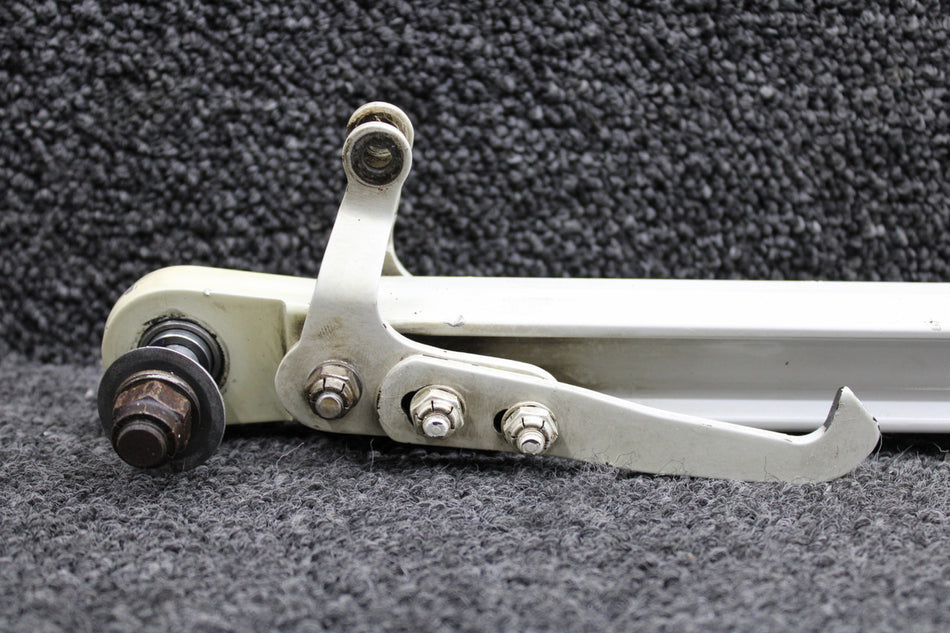 0841102-4, 0841103-8 Cessna 310 Main Gear Retract Side Link RH with Hooks