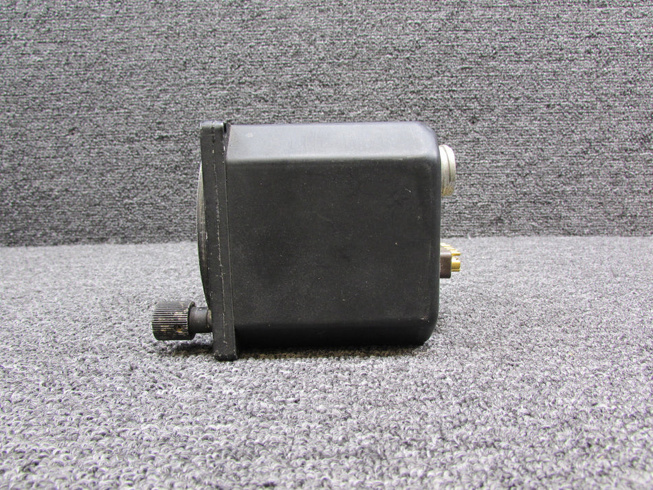 066-3017-00 King Radio KI-225 ADF Indicator (Worn Face and Broken Knob) (Core)